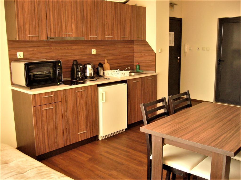 Apartments Yalta Golden Sands Eksteriør billede